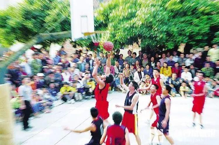 80后篮球的回忆「篮球的时代烙印从20世纪50年代城隍农民女篮说起」
