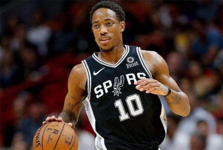 德罗赞的豪宅「NBA球星德玛尔德罗赞的789㎡旧宅看上去有点像小城堡」