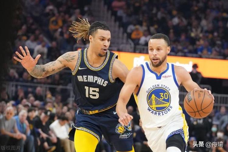 NBA晚报追梦捐十万给佩恩詹皇被影帝逗笑老六在演播室抢断