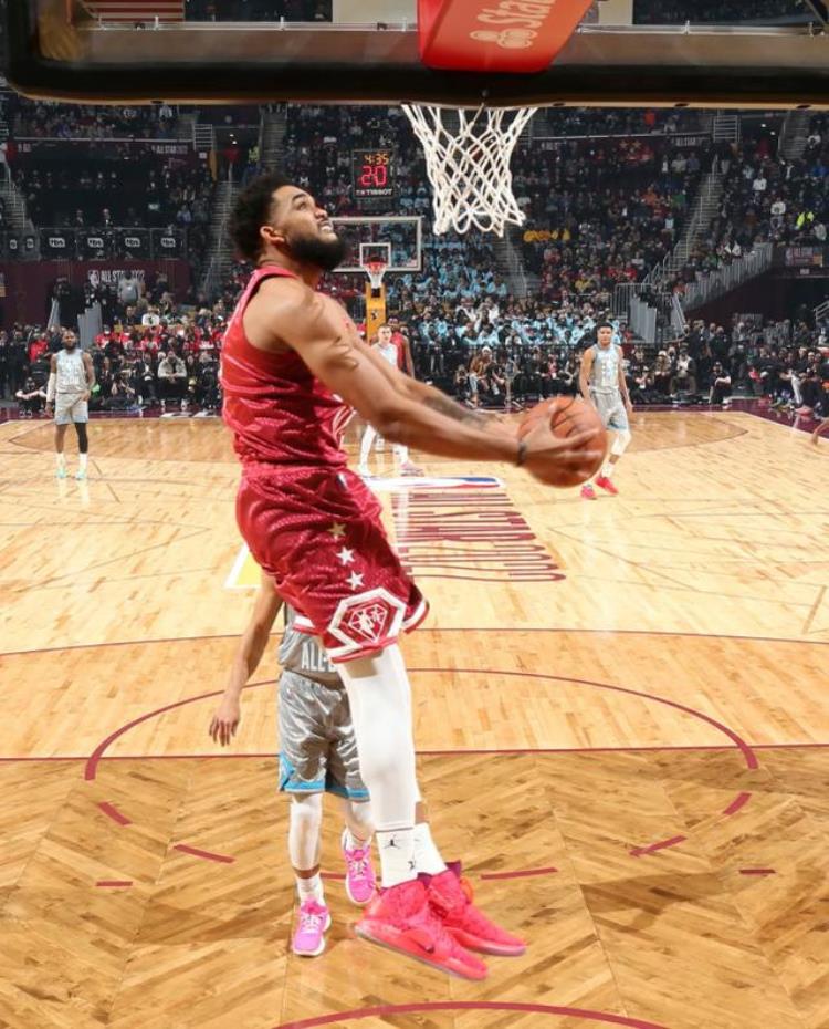 入选最佳阵容但没有入选全明星「详解上赛季26位全明星本赛季谁能继续入选谁又会遭到落选呢」