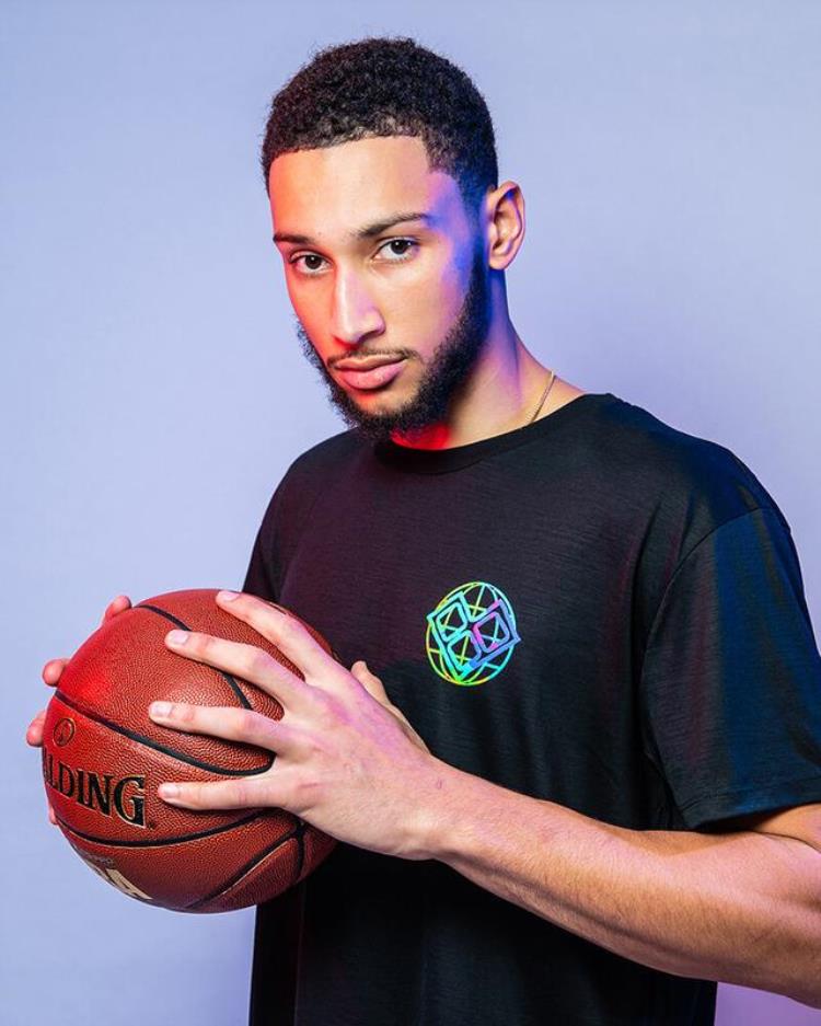NBA全明星球员BenSimmons与Woolmark携手合作发布首款限量版T恤