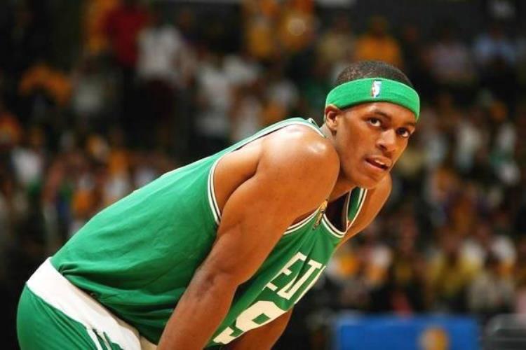 nba球员戴发带「不只为吸汗NBA球星为啥戴发带AI彰显个性詹姆斯为了遮羞」