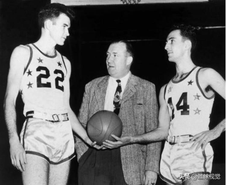nba最精彩的全明星赛是哪一年「全明星那些事二NBA全明星赛的由来一年一度的篮球嘉年华」
