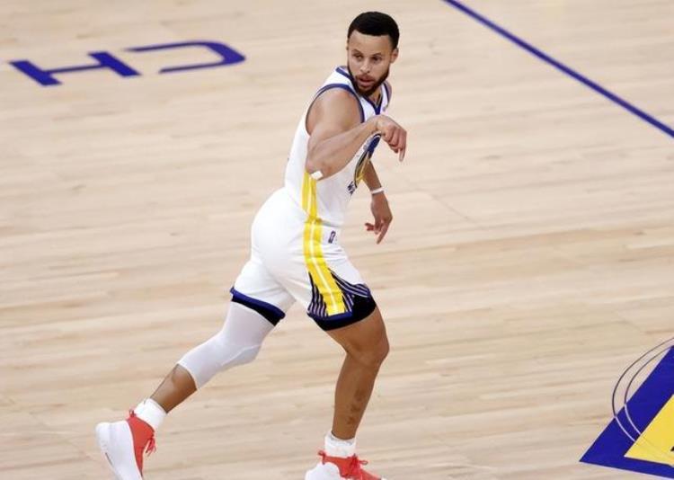 nba四千万年薪的球员「理性分析NBA现役哪些球星拿5000万年薪球队能稳赚不亏」