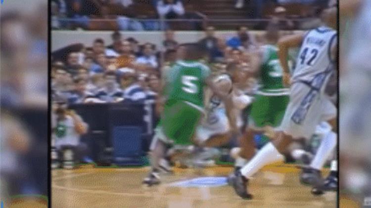 艾弗森韦德很常用的过人动作现在NBA却很少人用了