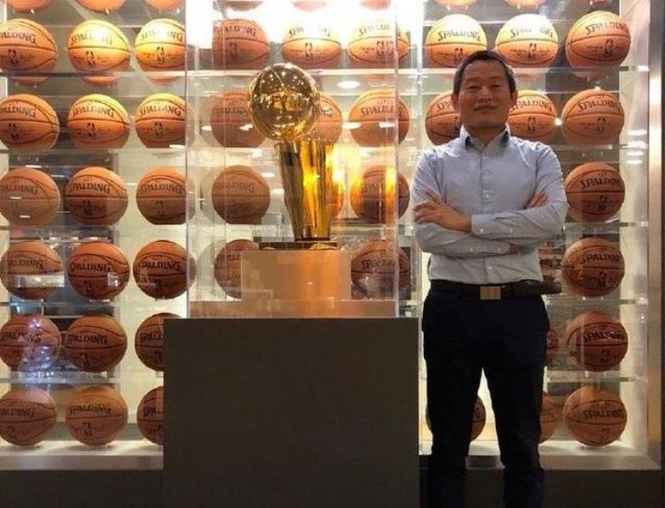 NBA记者鲍仁君这位工科博士的舞台不止于篮球场