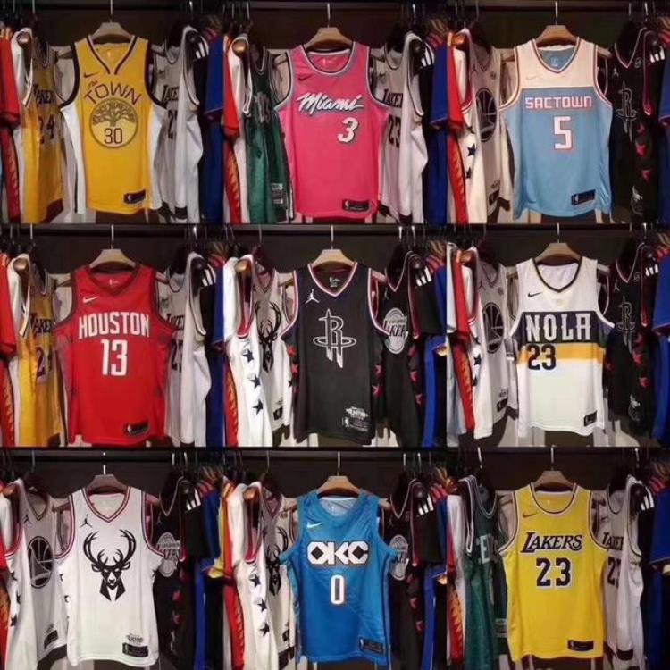nba球衣 芯片「NBA球衣都有各球队各球员各配色正品2xx包邮直接可扫芯片」