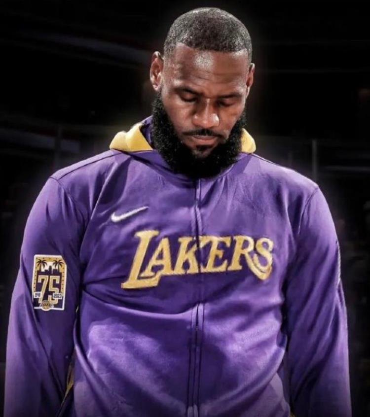 保罗含泪罚球「4场0罚球NBA第一软中锋让保罗喂了整整3年」