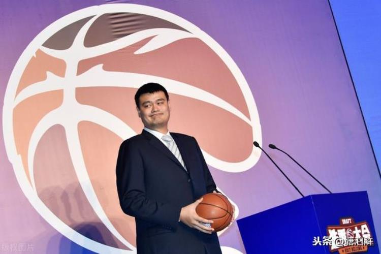 CBA重罚「处罚用重典CBA球员你可长点心看NBA是怎么处罚的」