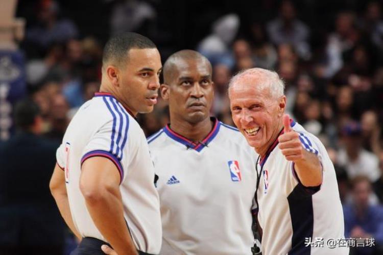 怎样竞选裁判员「NBA的裁判是怎么选拔的裁判每天要做哪些事」