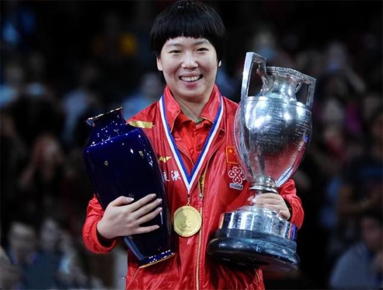 世界冠军李晓霞花18年登顶大满贯退役生2娃与丈夫生活滋润