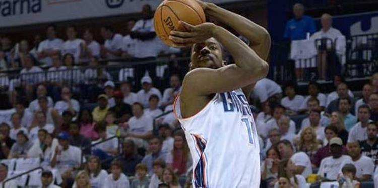 投篮姿势最奇怪的nba球员「NBA史上投篮姿势10大怪异球员阿伦和马里昂榜上有名」