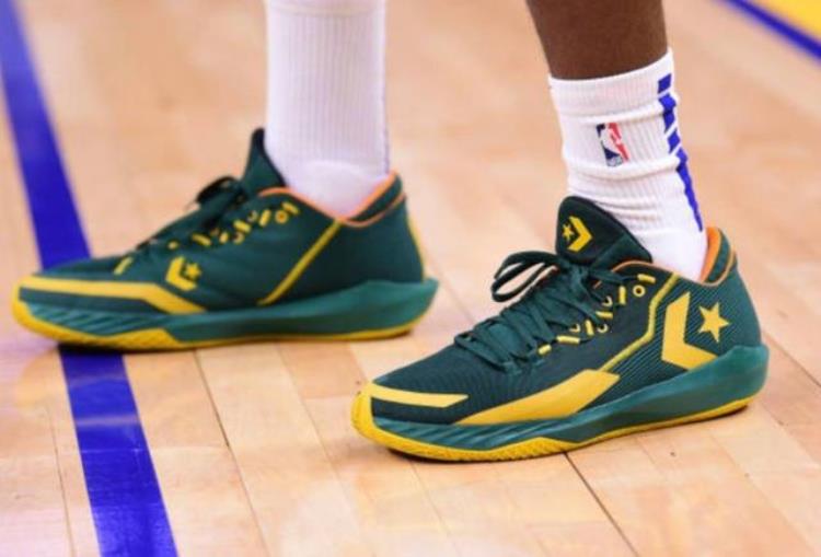 独行侠主帅基德上脚Jordan13代热身备战西部决赛NBA球鞋合集