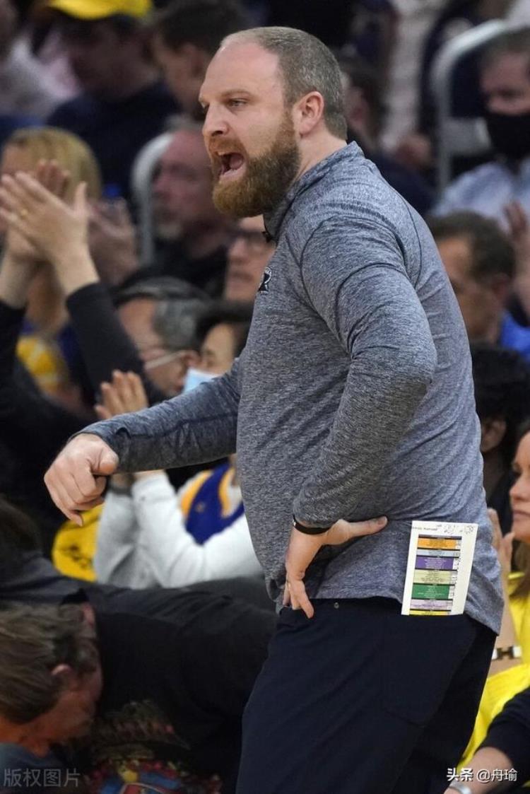 NBA晚报追梦捐十万给佩恩詹皇被影帝逗笑老六在演播室抢断