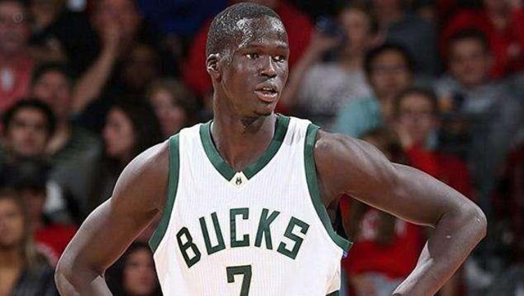 NBA十大排骨球星周琦都95公斤体重最轻之人比他还瘦38斤