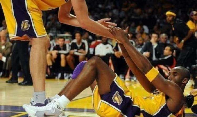 nba保罗薪水「细数那些NBA的潜规则保罗也难逃乔丹科比都曾享受过高待遇」