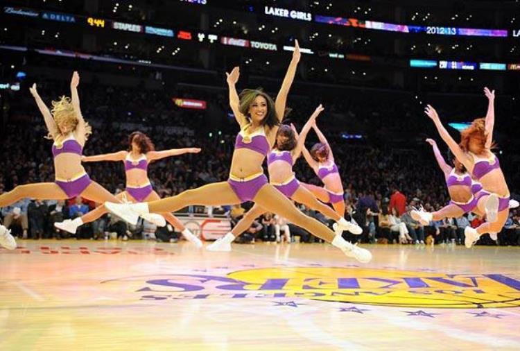 啦啦队选拔要求「NBA啦啦队选拔队员标准光靠美貌不行不能和球员交往」