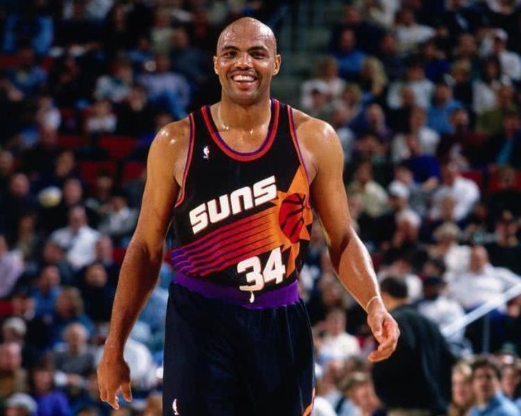 nba球衣推荐「深度长文细数有史以来最好的30件NBA球衣」