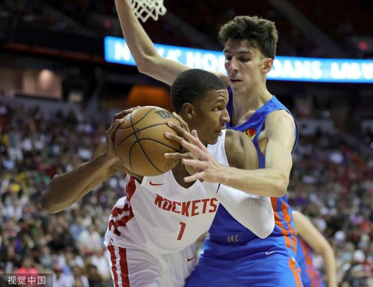 NBA榜眼霍姆格伦赛季报销职业球员该不该打野球