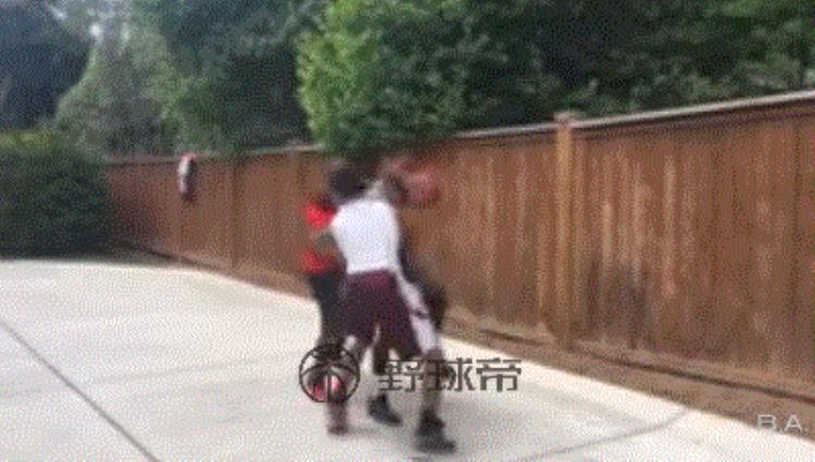 NBA模仿帝「NBA模仿帝居然也是个职业球员红的不是没有道理」