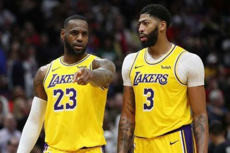 nba比赛中的暂停是不是太多了「NBA比赛中的暂停是不是太多了」