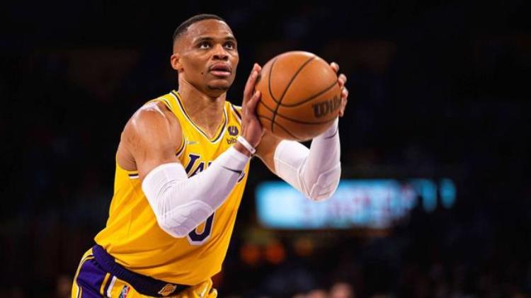 最强nba新球星维金斯「NBA百大球星排名维金斯领衔3人上升40威少不是下降最厉害的」