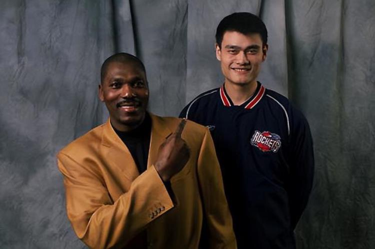 nba所有球员的名单凯尔特人「NBA每支球队入选名人堂球员数量凯尔特人22位湖人呢」