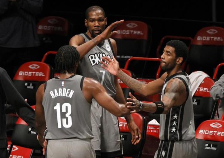 nba的工资帽和硬工资帽「NBA的工资帽为何还有软硬之分二者之间到底有什么样的区别」