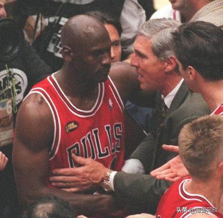 nba所有退役球衣「盘点NBA退役球衣那些事儿1」