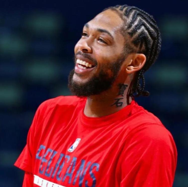 球星的中文纹身「中文纹身太受NBA球星欢迎莺哥纹宝石普尔将网络用词纹身上」