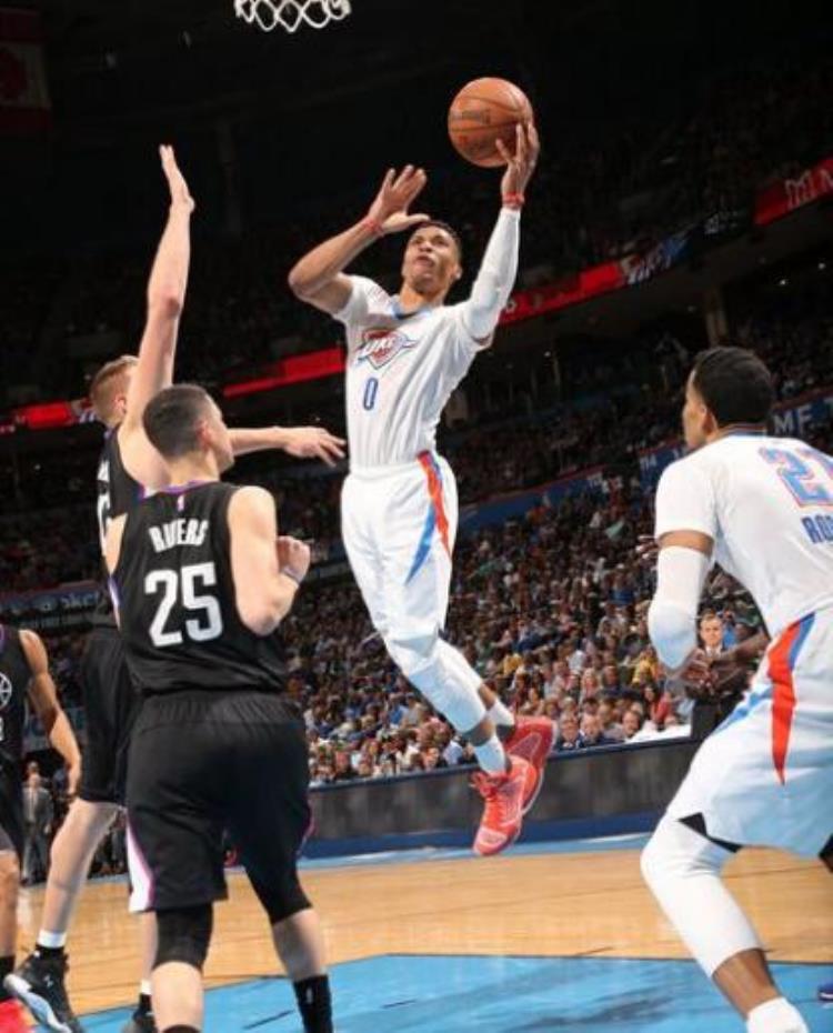nba乔丹时代的球星「说出来你别不信NBA现役只有这5人能在乔丹时代成为巨星」