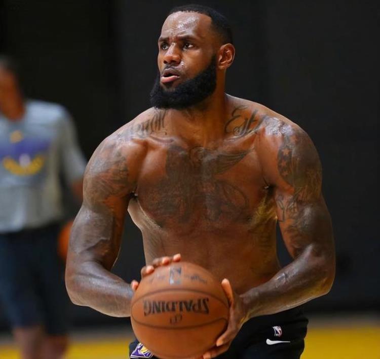 NBA5个位置天赋最强球星是谁奥尼尔力压张伯伦分卫没悬念