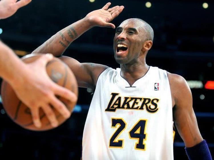 nba球衣推荐「深度长文细数有史以来最好的30件NBA球衣」