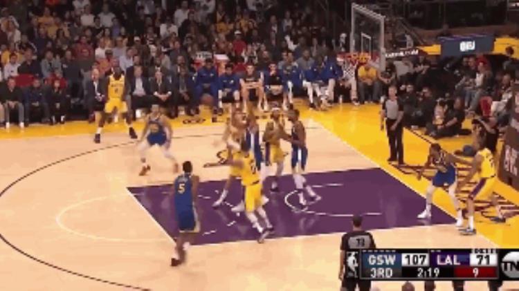 nba的木地板「NBA球场木地板好在哪3大要素造就高规格地板」
