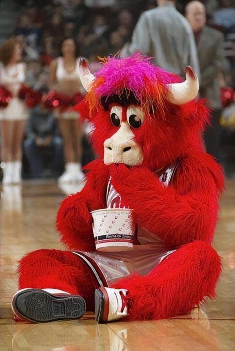 nba每个队的吉祥物「NBA各队不可缺少的吉祥物你知道多少」