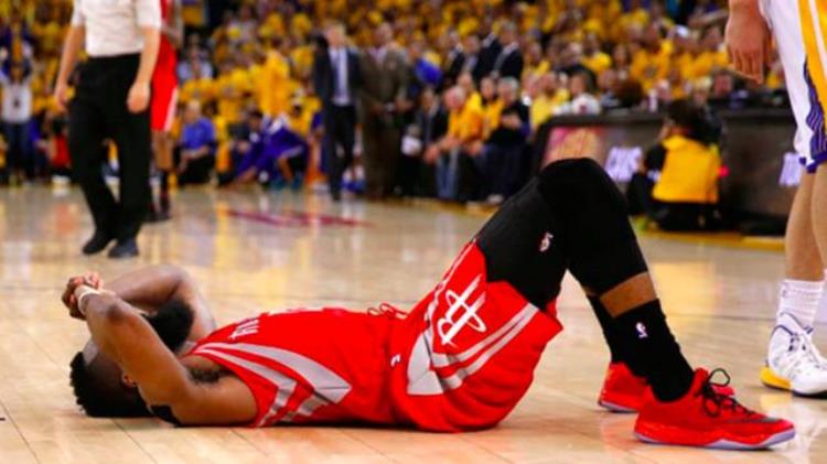 场上也能休息盘点NBA5大球场养生大法老詹维金斯疯狂点赞