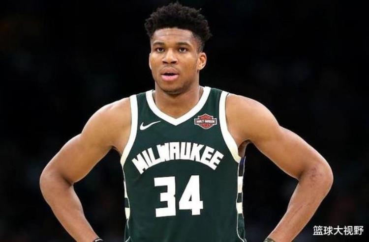 杜兰特的得分王「得分媲美杜兰特篮板比肩字母哥NBA又一个大魔王诞生了」