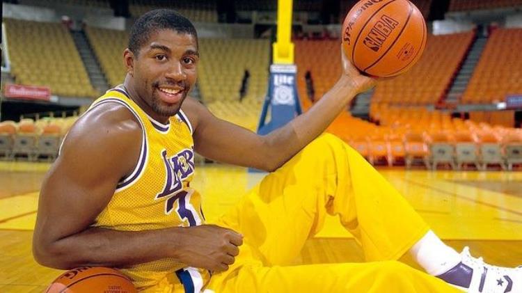 姚明nba身价「外媒评出NBA历史上最富有的20名球员姚明16亿美元资产仅列第16」