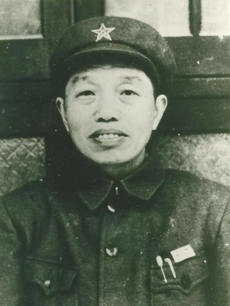 谭震林浙江首任省长毛主席称其老板1955年错失大将军衔