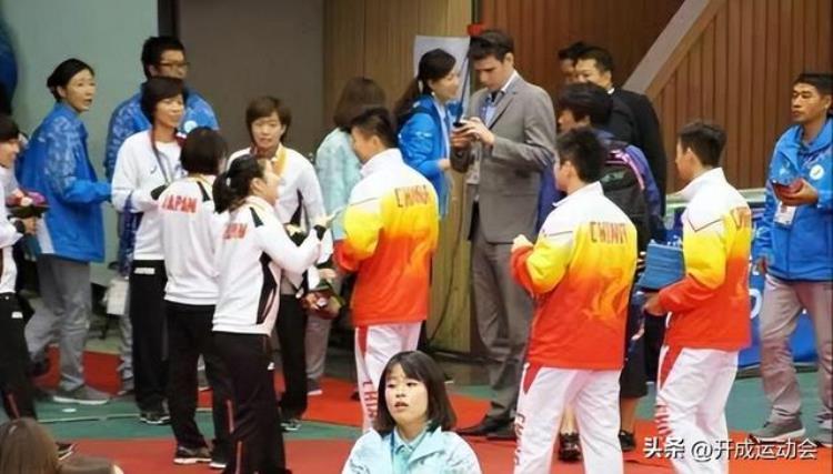 石川佳纯祝贺马龙奥运会夺冠「国乒8人拿到2022世界杯参赛资格马龙石川佳纯之约又被提起」