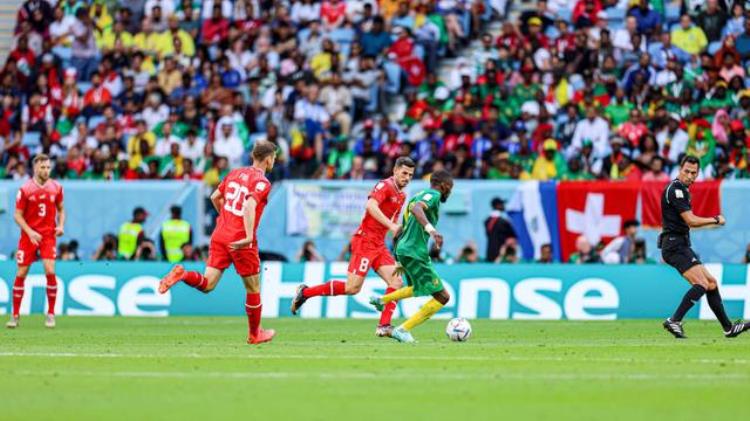 喀麦隆世界杯内讧「喀麦隆成开门黑专业户世界杯首战连续三次被击败背后原因揭晓」