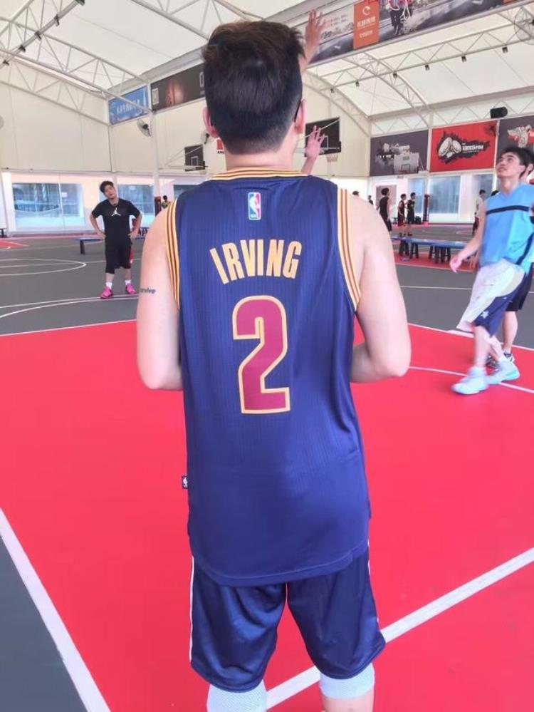 nba球衣黑条「装B必备NBA球衣黑话速成指南」