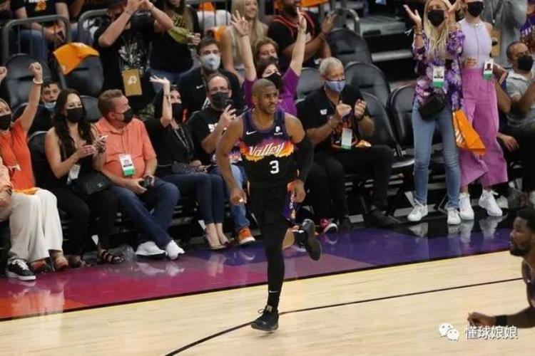 垫脚都阻止不了圣保罗NBA失策了浪费了16年啊