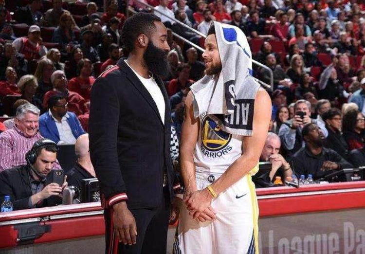 格林职业生涯薪资「格林算不算NBA传奇人物罚款比普通人一辈子薪水都多」