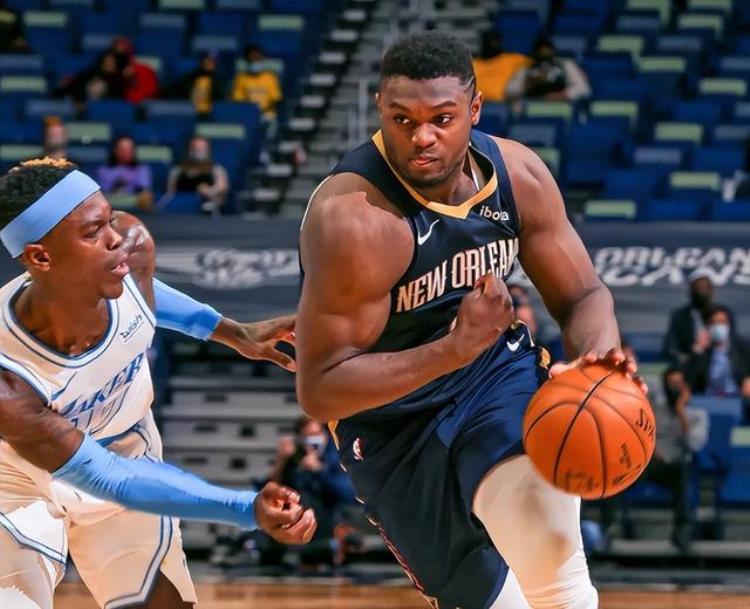 NBA球员穿的紧身衣「你没有看错NBA真有5人把球衣穿成了紧身衣锡安上榜」