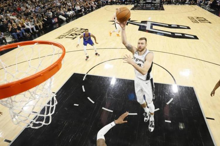 nba球场介绍「科普NBA球队的比赛场馆简介」