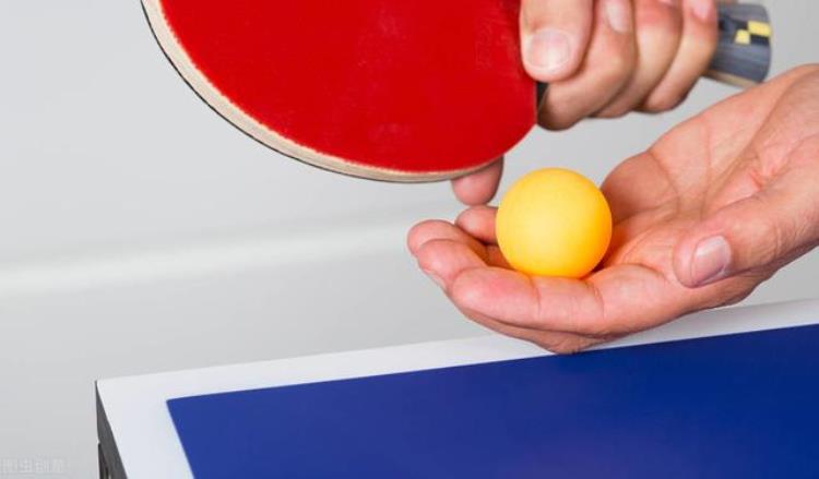 乒乓球直板侧旋球怎么发「直板乒乓球友教你一手背面发球横打面也能发出有威力的球奥」
