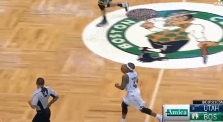 艾弗森韦德很常用的过人动作现在NBA却很少人用了