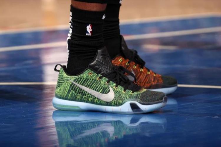 NikeKOBE5代VS保罗乔治PG6代欧文1代NBA赛季球星篮球鞋上脚合集