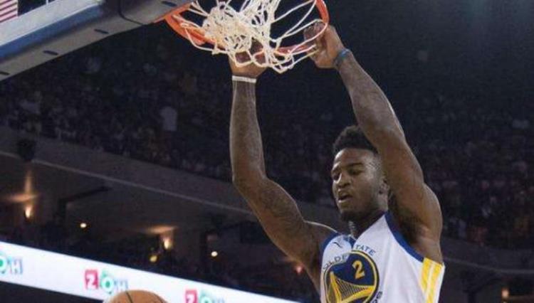 NBA不成文的潜规则明星哨联盟默认存在垃圾时间双方换替补